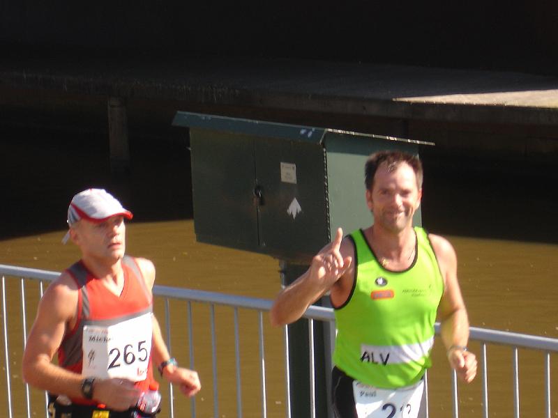 06.JPG